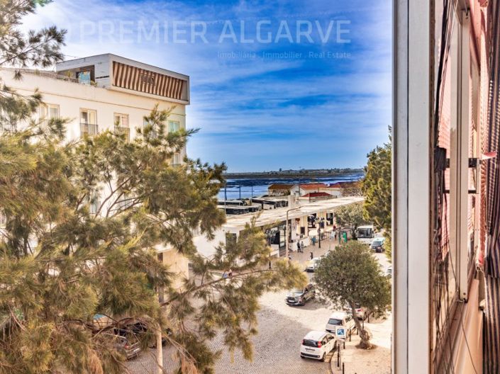 Image No.1-4 Bed Apartment for sale