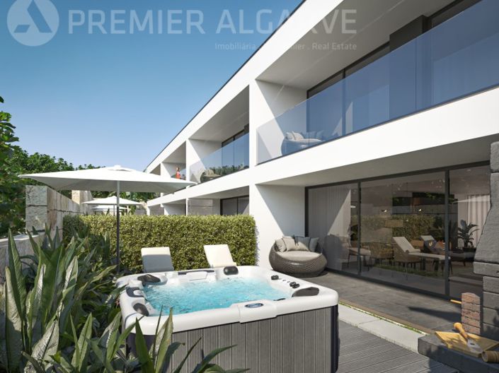 Image No.1-3 Bed House for sale