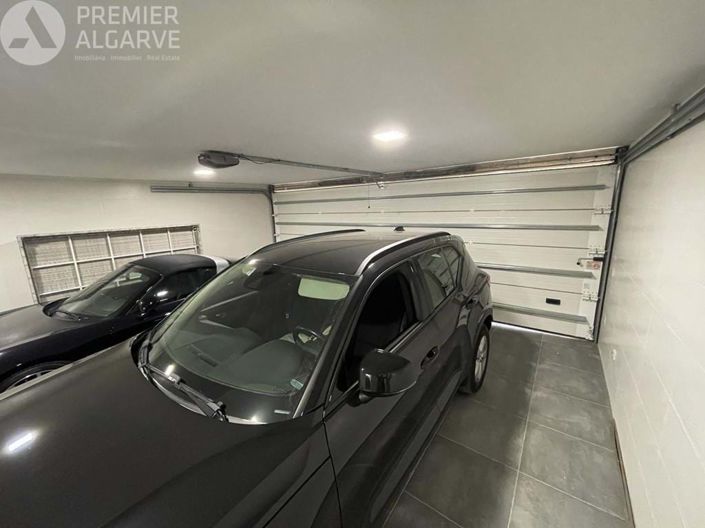 Image No.14-4 Bed Villa for sale