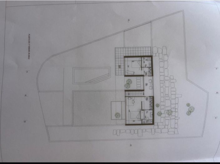 Image No.16-4 Bed House for sale