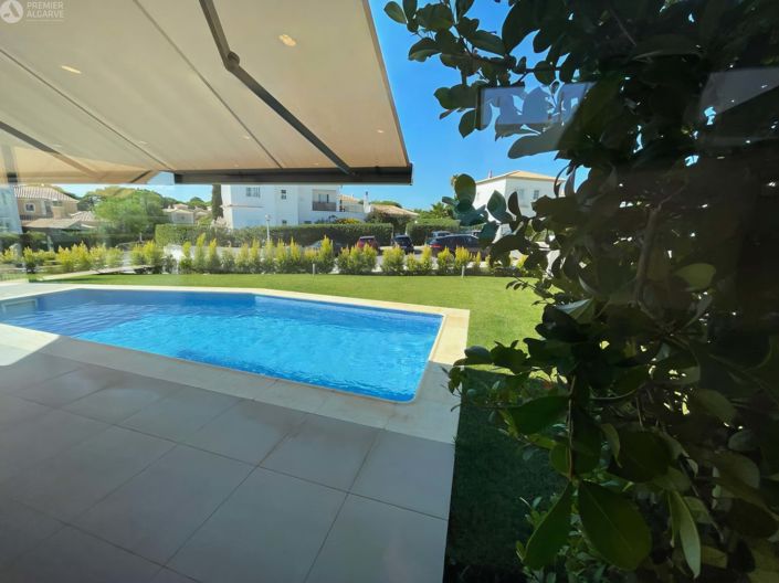 Image No.4-4 Bed Villa for sale