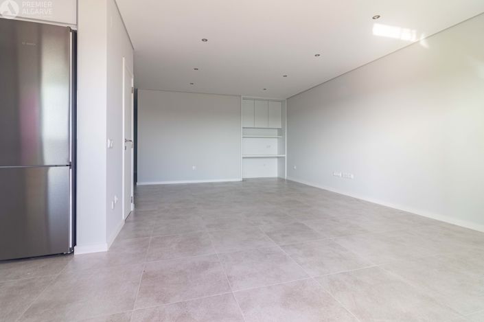 Image No.22-3 Bed Apartment for sale