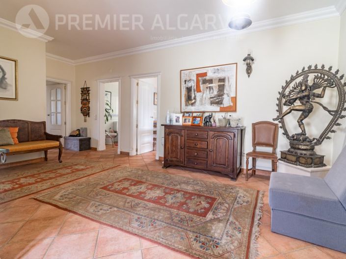 Image No.10-Maison de 4 chambres à vendre à Loule