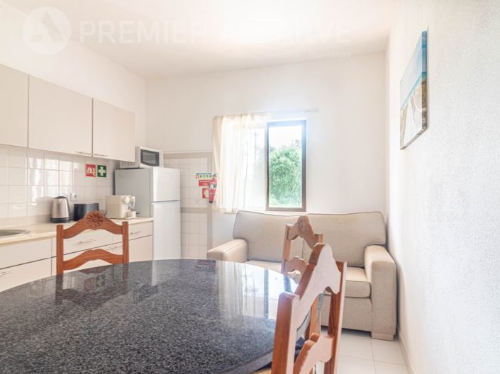 Image No.24-6 Bed House for sale