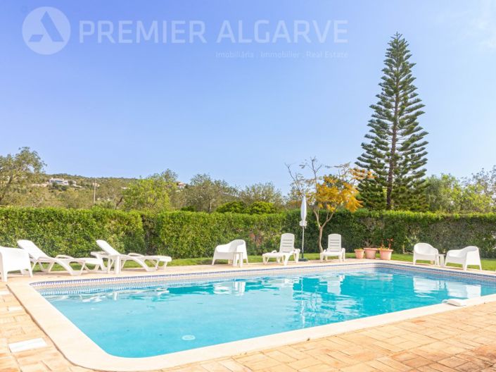 Image No.3-6 Bed House for sale