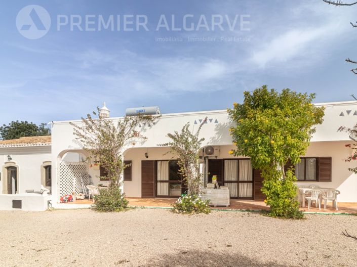 Image No.6-6 Bed House for sale