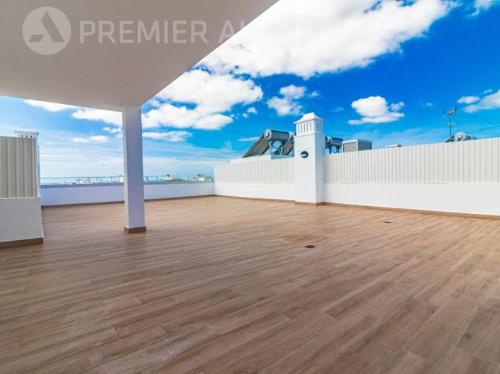 Image No.1-3 Bed Apartment for sale