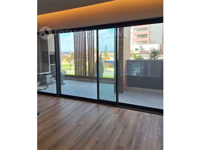 Image No.3-5 Bed Apartment for sale