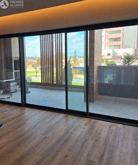 Image No.3-5 Bed Apartment for sale
