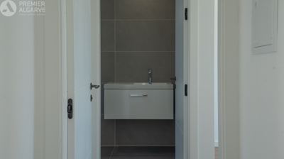 5149-796376-8e72a618765bd8dbf5502e3674808f79b