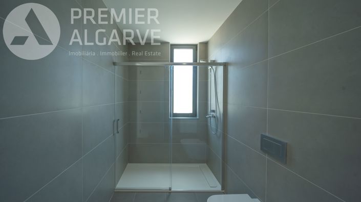 Image No.6-3 Bed Villa for sale