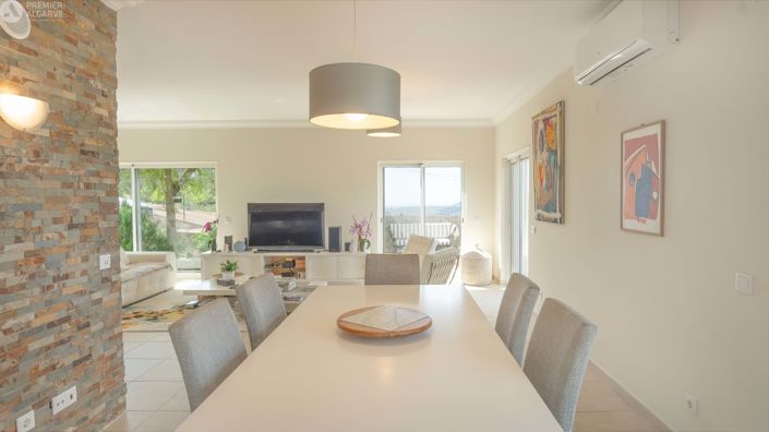 Image No.10-3 Bed Villa for sale