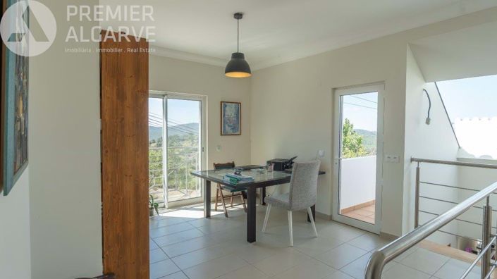 Image No.11-3 Bed Villa for sale