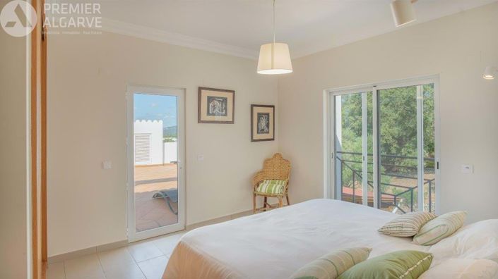 Image No.14-3 Bed Villa for sale