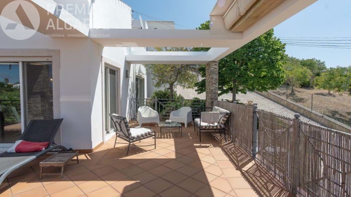 Image No.22-3 Bed Villa for sale