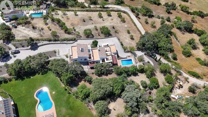 Image No.3-3 Bed Villa for sale