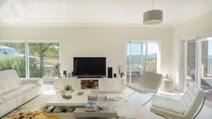 Image No.7-3 Bed Villa for sale