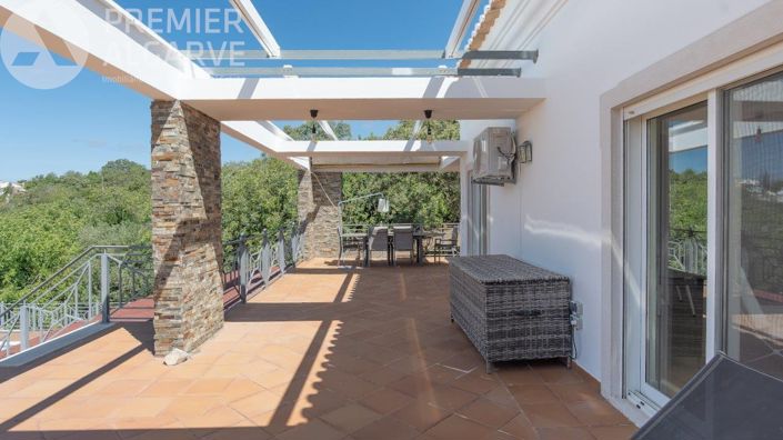 Image No.9-3 Bed Villa for sale