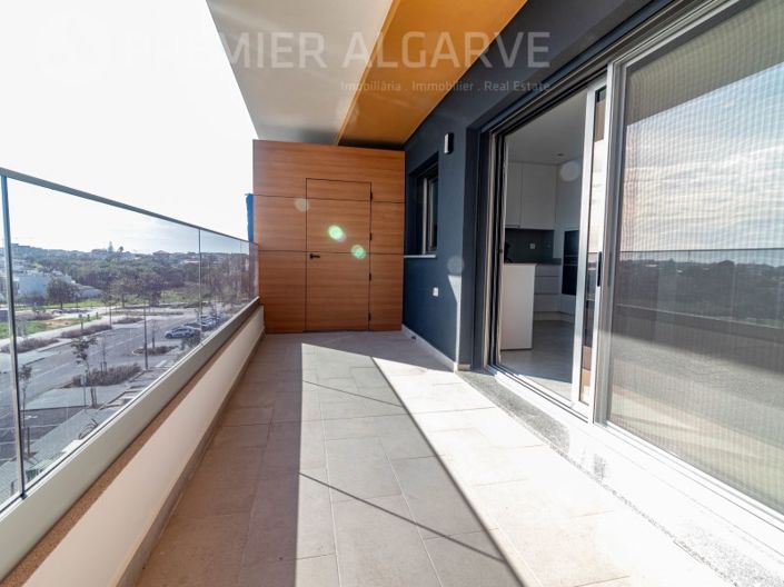 Image No.1-3 Bed Apartment for sale