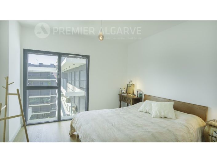 Image No.17-3 Bed Apartment for sale