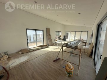 idfadb7701-0000-0500-0000-000017c76840