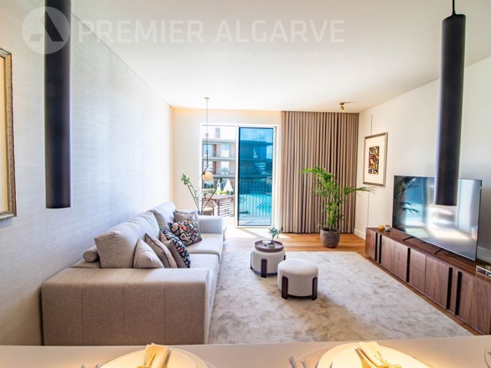 Image No.12-2 Bed Apartment for sale