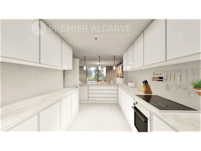 Image No.9-3 Bed House for sale