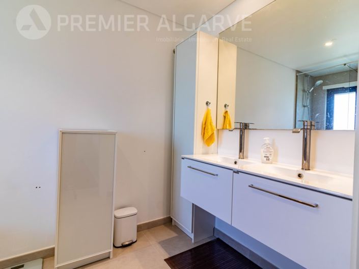 Image No.17-1 Bed Apartment for sale