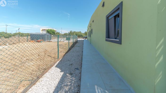 Image No.23-3 Bed Villa for sale