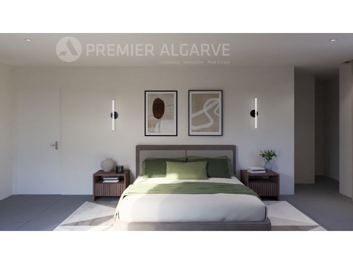 Image No.15-5 Bed House for sale