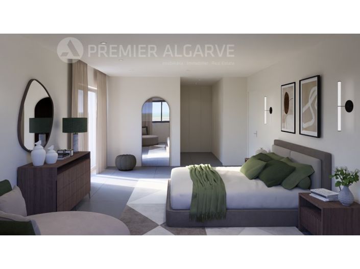 Image No.16-5 Bed House for sale