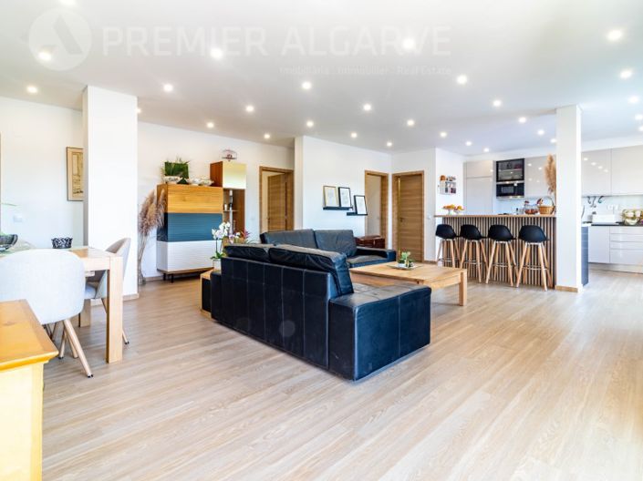 Image No.7-3 Bed Apartment for sale