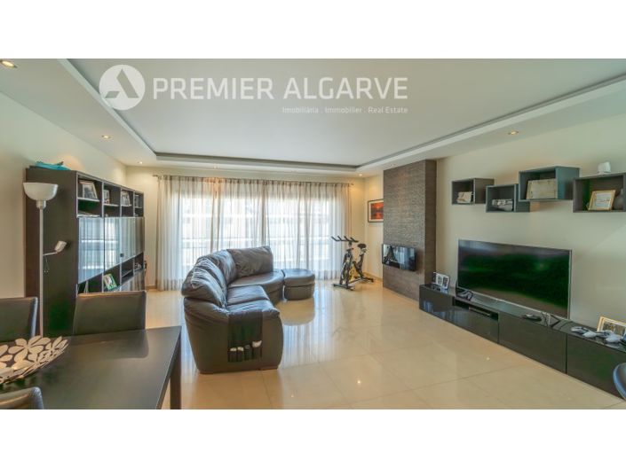Image No.1-3 Bed Apartment for sale