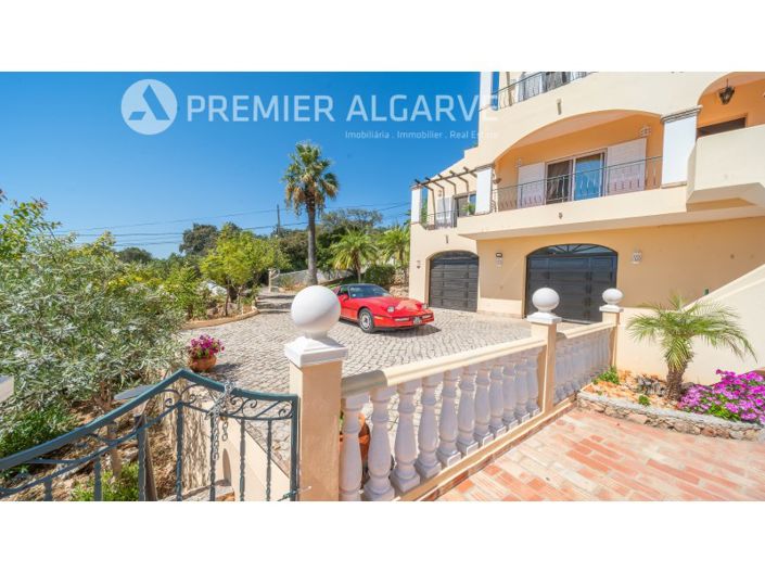 Image No.19-4 Bed House for sale