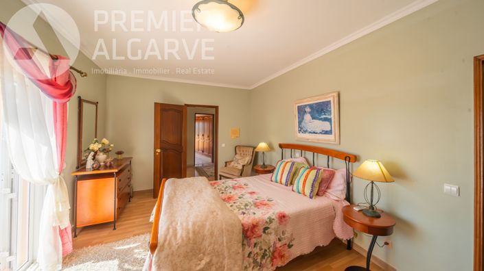 Image No.21-4 Bed Villa for sale