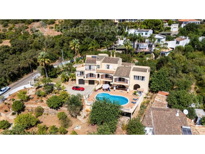 Image No.38-4 Bed House for sale