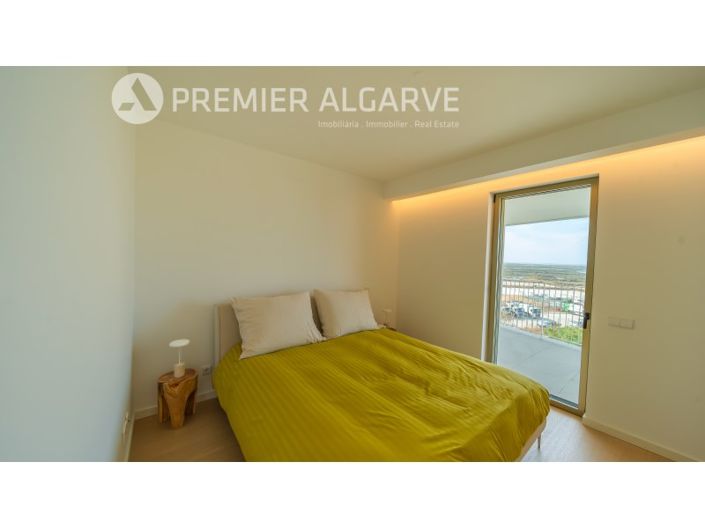 Image No.14-3 Bed Apartment for sale