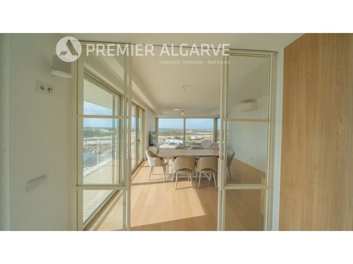 Image No.3-3 Bed Apartment for sale