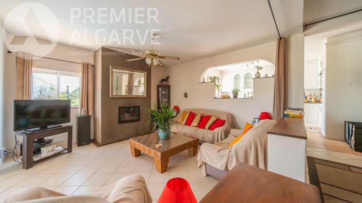 Image No.12-3 Bed Villa for sale