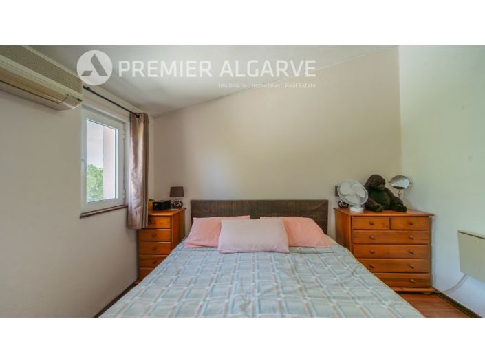 Image No.17-4 Bed House for sale