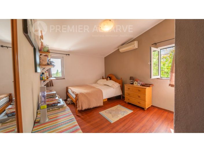 Image No.13-4 Bed House for sale