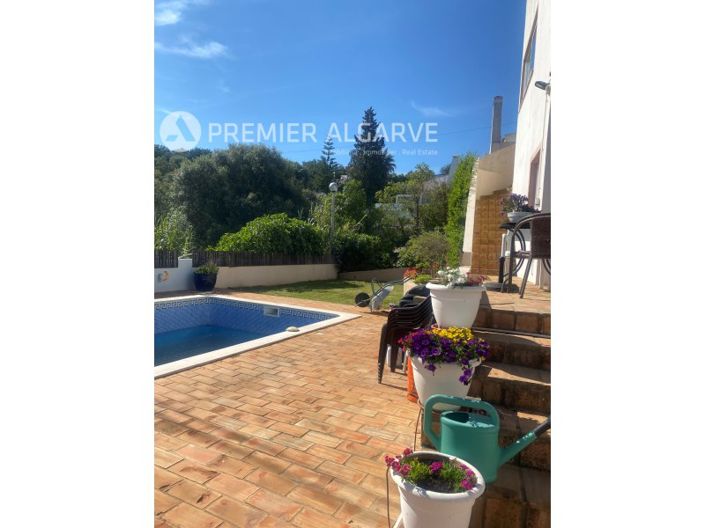 Image No.20-4 Bed House for sale