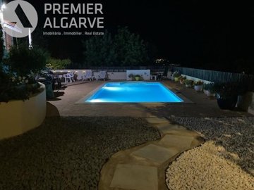 5149-796443-2cc89edbe504c7d6304b0ec45ff95b1d1