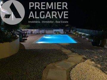 5149-796443-8e72a618765bd8dbf5502e3674808f79b