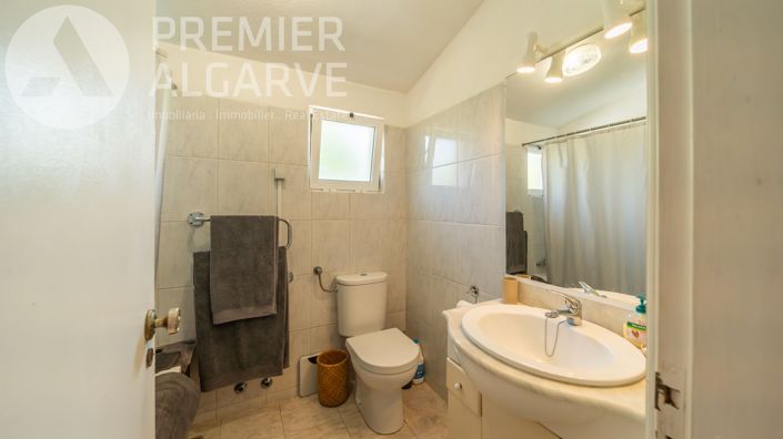 Image No.21-3 Bed Villa for sale