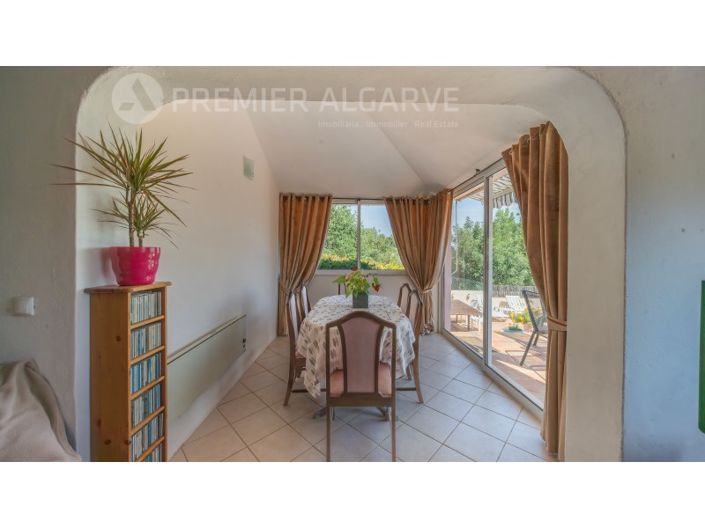 Image No.9-4 Bed House for sale