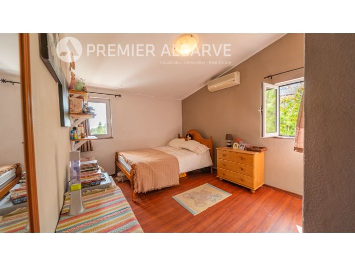 Image No.13-4 Bed House for sale