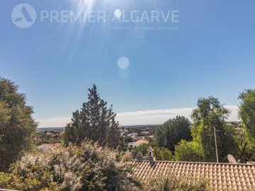 idf25fab01-0000-0500-0000-0000171f4e98