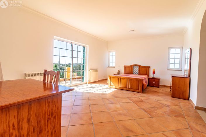Image No.16-4 Bed Villa for sale