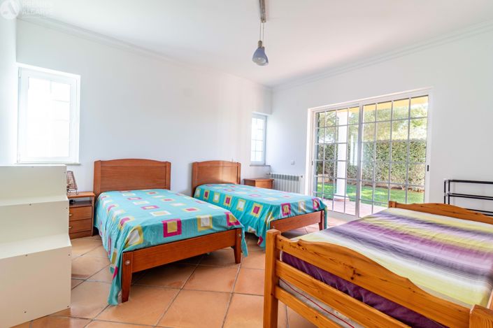 Image No.25-4 Bed Villa for sale